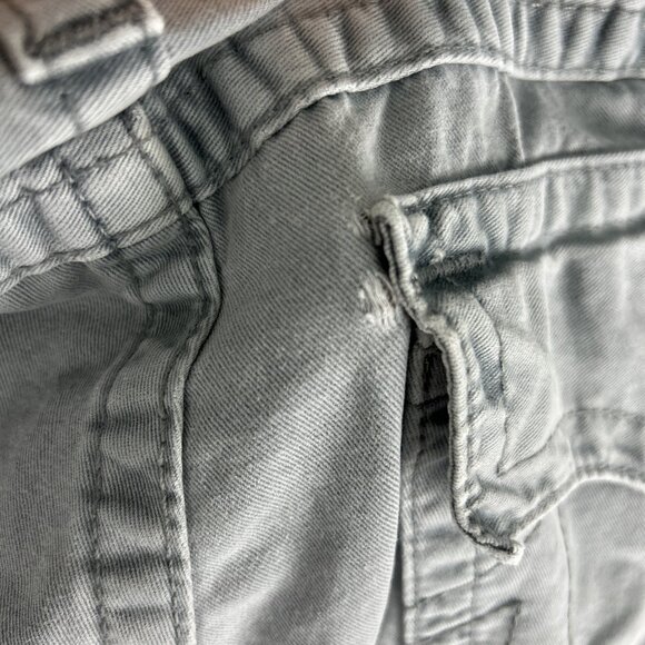 True Religion Shorts Men’s 34 Straight Cut Off Dual Duty Smoke Pocket Flap Gray - Picture 9 of 11